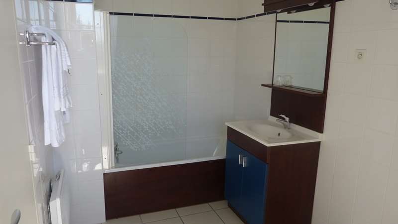 Terres De France - Appart'Hotel La Roche-Posay Habitación foto
